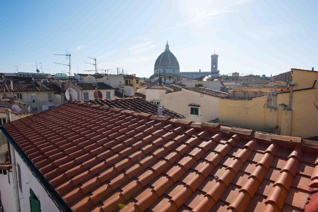 A Refuge With A Terrace Overlooking The Duomo Appartement