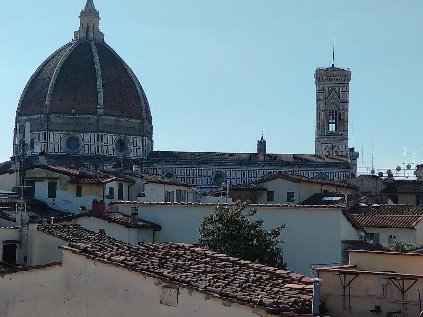 A Refuge With A Terrace Overlooking The Duomo Appartement *
